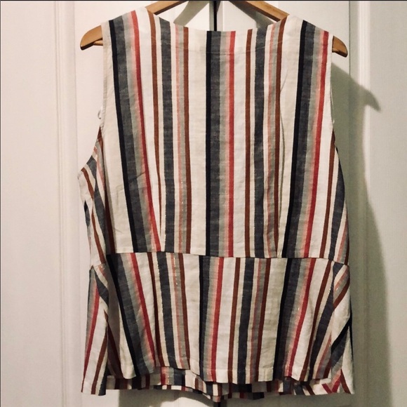 Love & Legend Peplum top - Picture 3 of 4